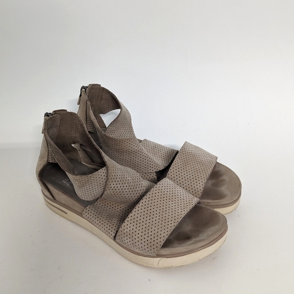 Eileen Fisher Suede Wide Straps Platform Sandals Gray 8 summer retro 90s casual - Picture 1 of 9